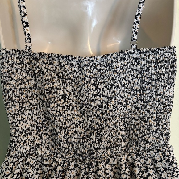 Daisy Floral Print Black and White  Cut Out Y2k Mini Dress Smocked Nwt Size S - Picture 9 of 11